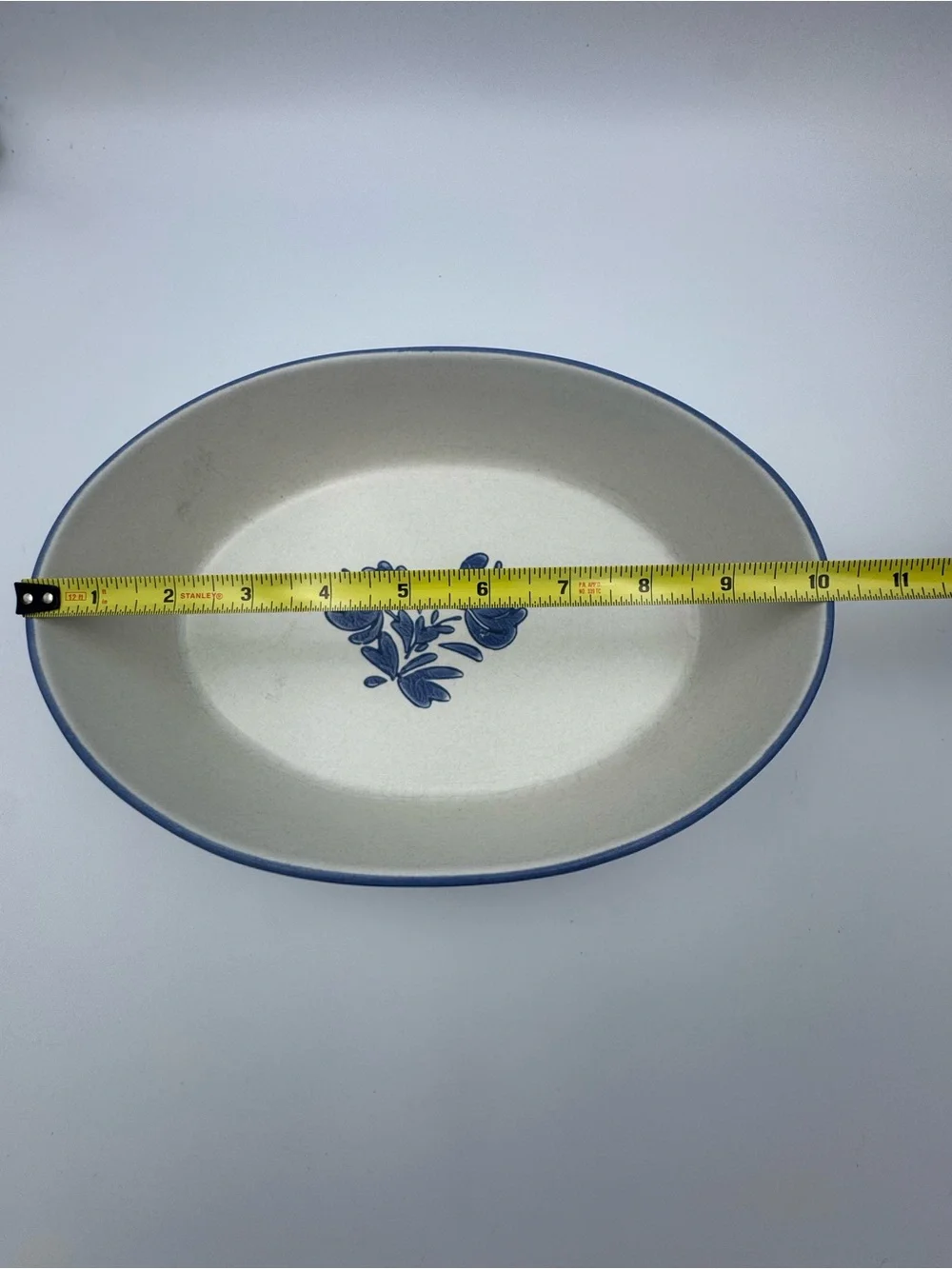 Pfaltzgraff Yorktowne Oval Baking Dish 241 Blue Floral‎ Stoneware USA